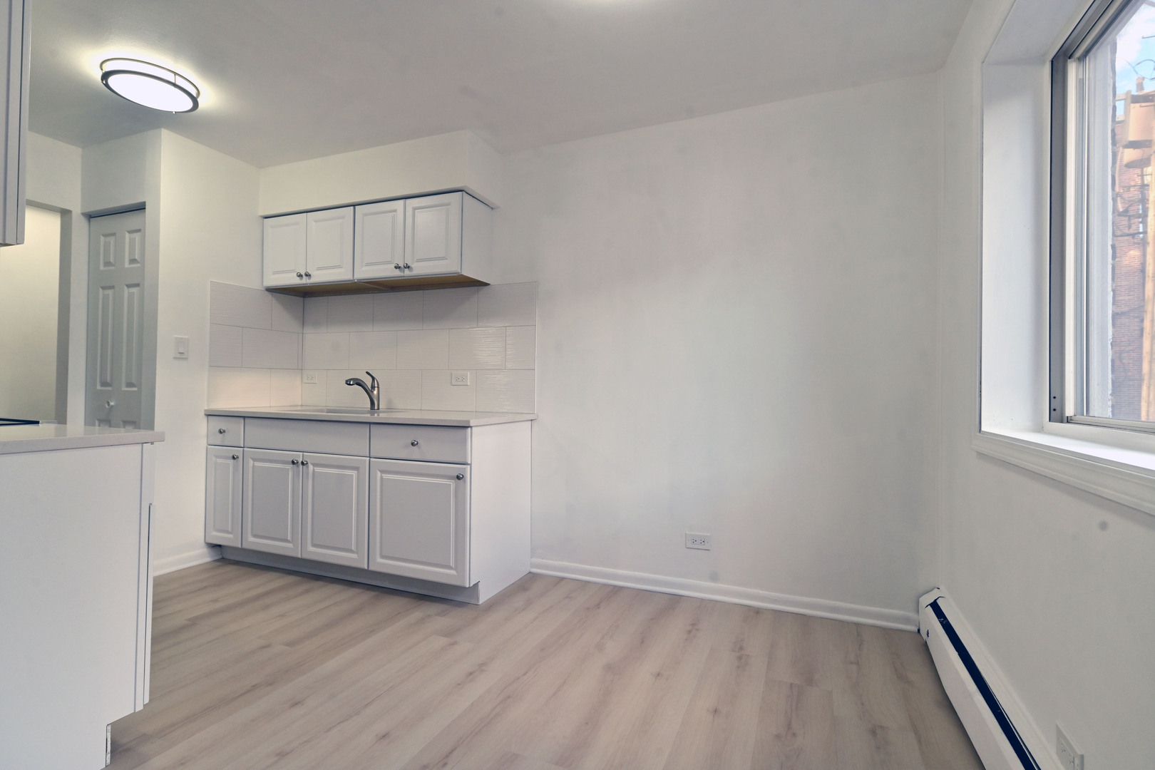 7120 N Sheridan Road #213, Chicago, IL 60626