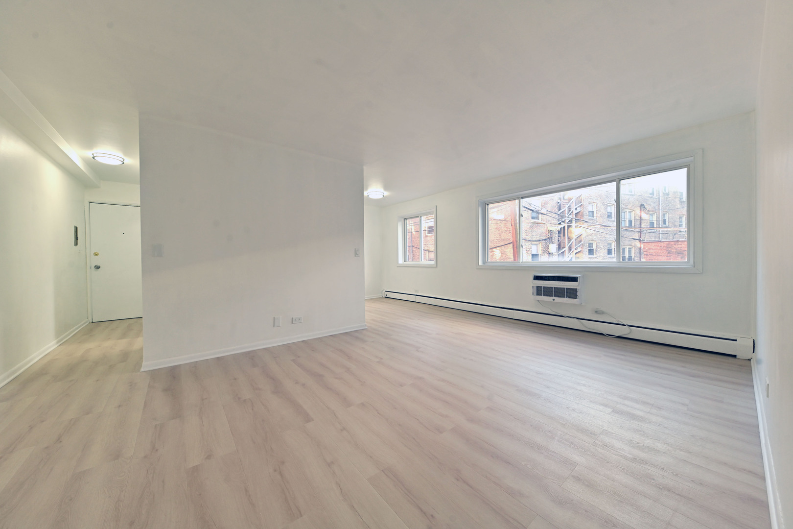 7120 N Sheridan Road #213, Chicago, IL 60626