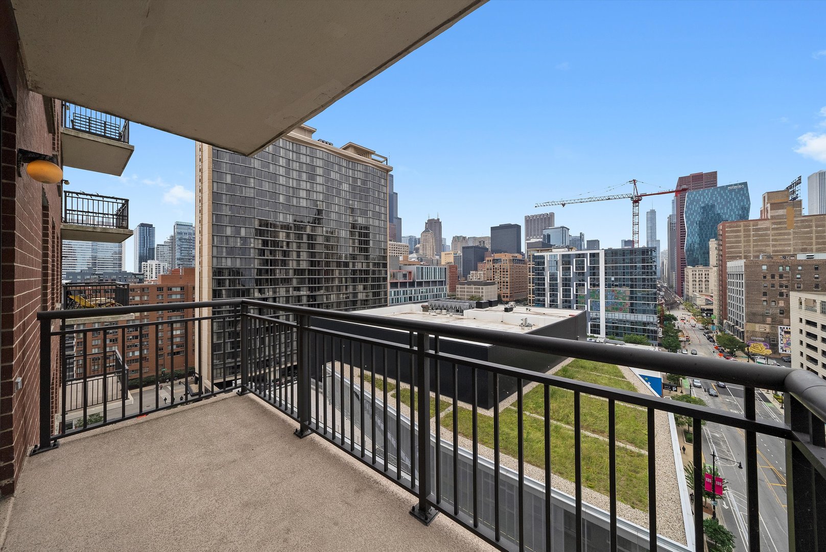 41 E 8th Street #1201, Chicago, IL 60605