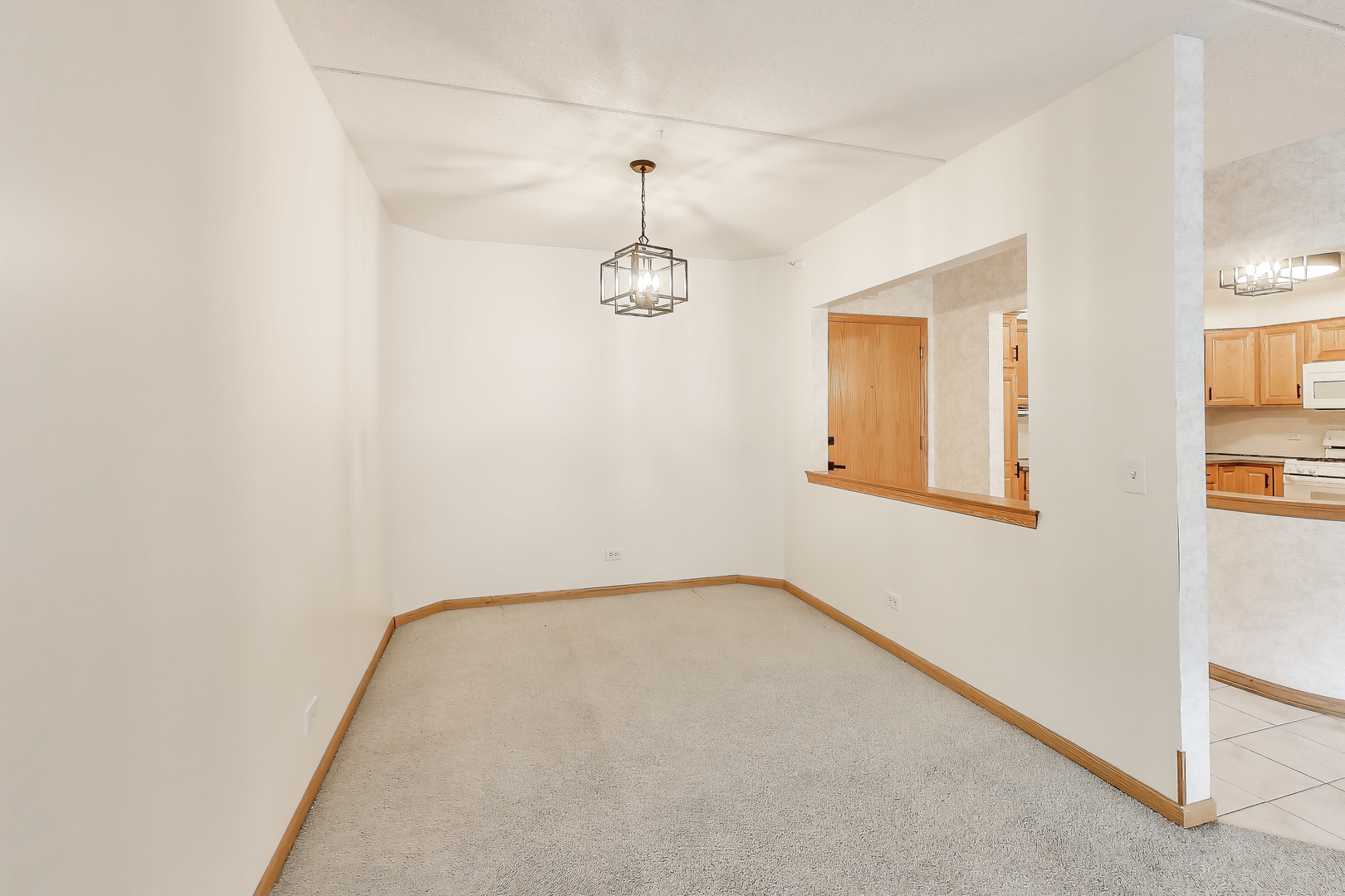 400 S Northwest Highway #312, Park Ridge, IL 60068