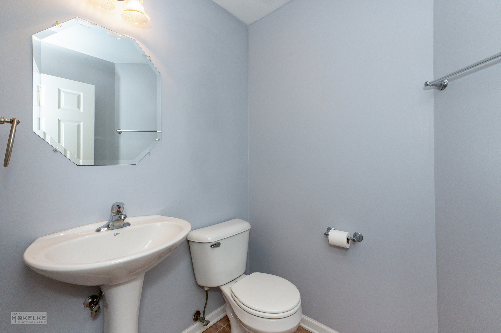 2524 Prairie Crossing Drive, Montgomery, IL 60538