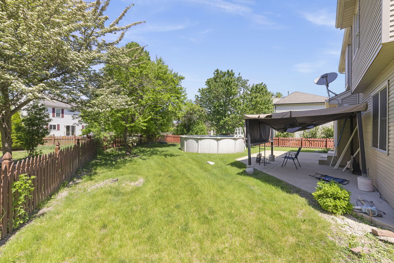 972 Westgate Drive, Aurora, IL 60506