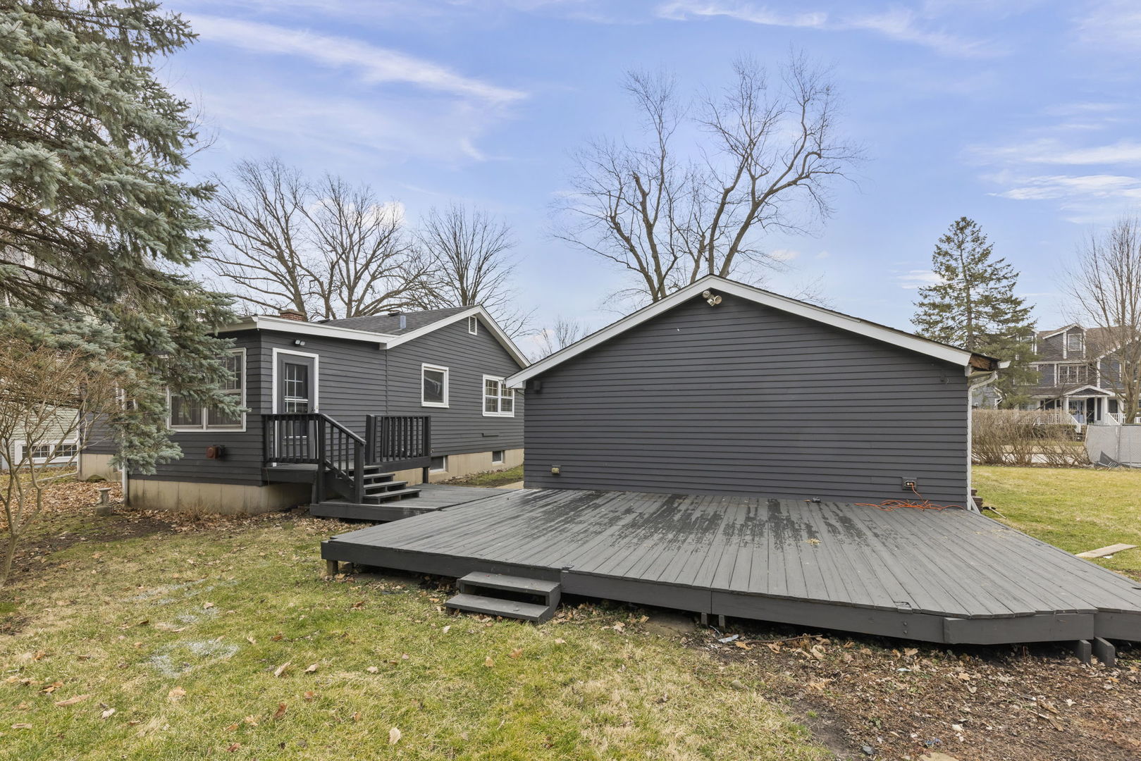 721 W Jefferson Avenue, Naperville, IL 60540