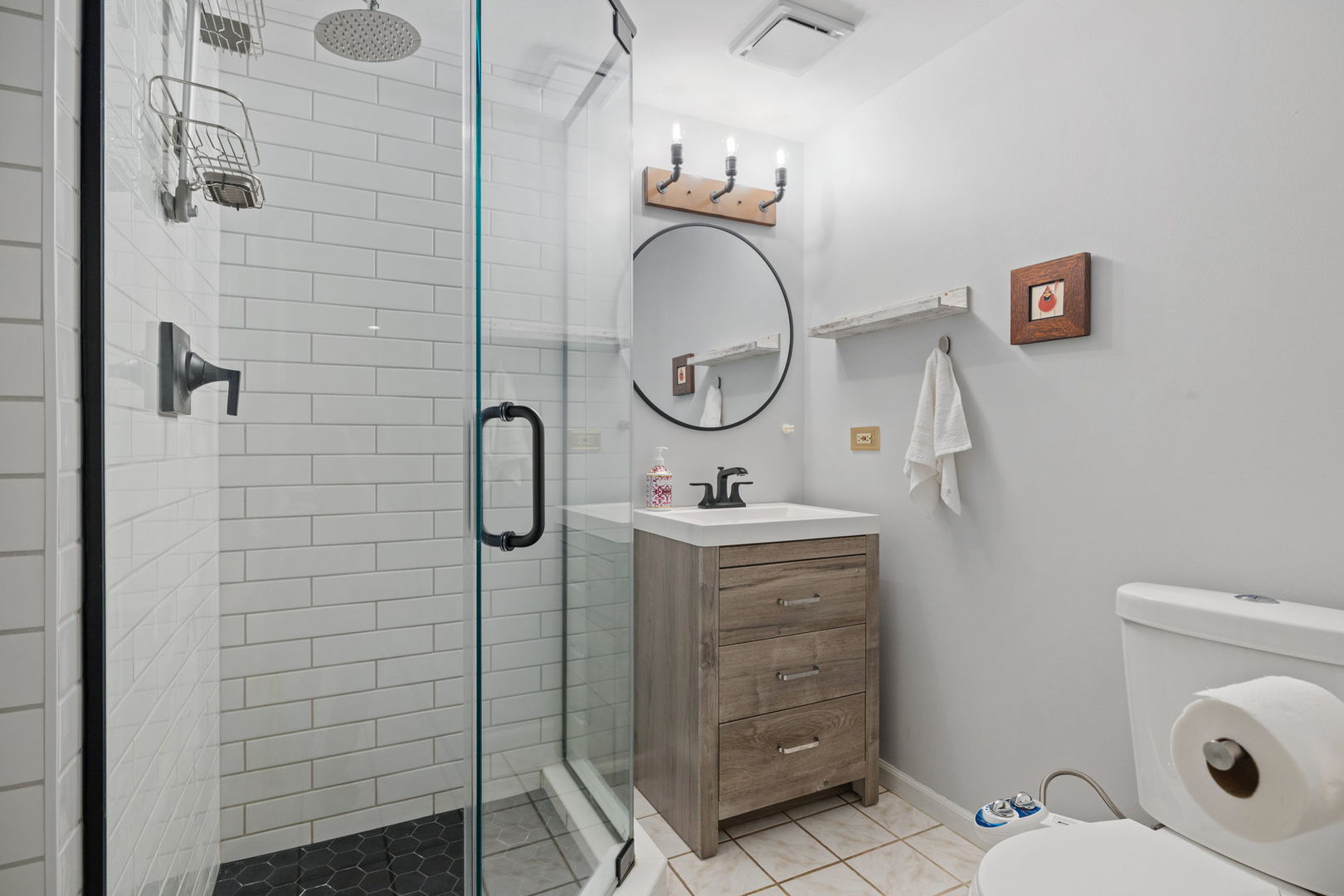 25W252 Lacey Avenue, Naperville, IL 60563