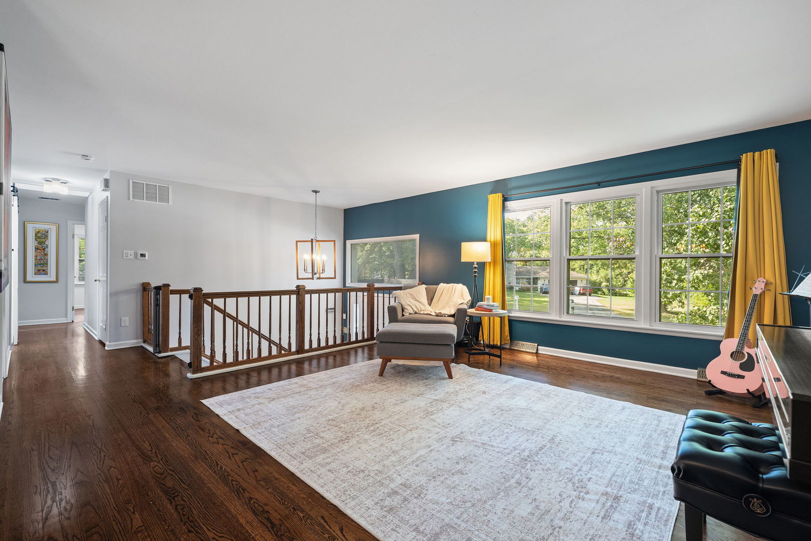 25W252 Lacey Avenue, Naperville, IL 60563