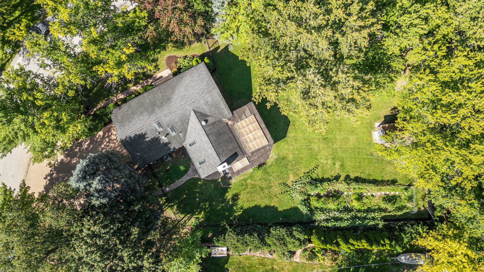 25W252 Lacey Avenue, Naperville, IL 60563
