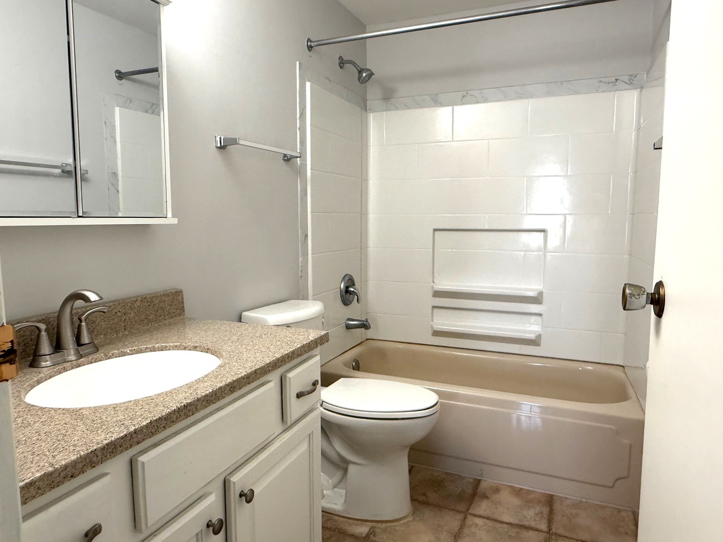 931 Shattuck Lane #931, Schaumburg, IL 60194