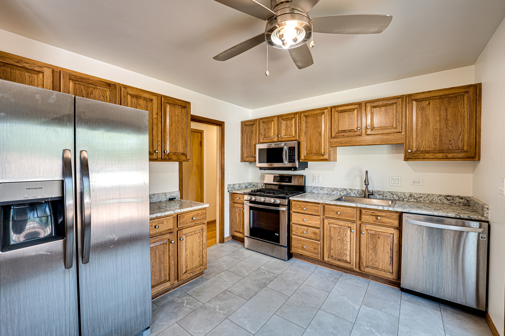 1015 Wilson Avenue, Wheaton, IL 60189
