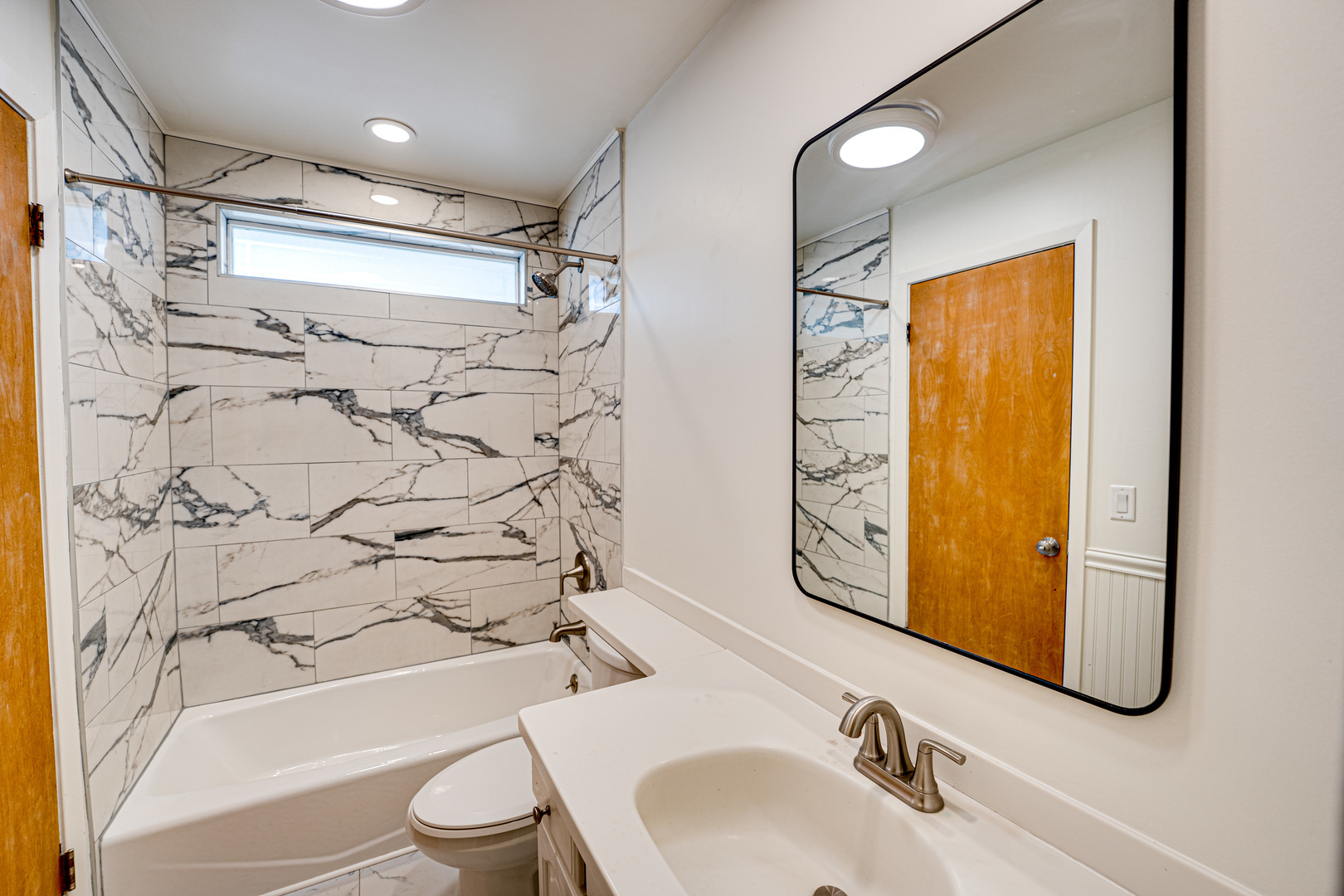 1015 Wilson Avenue, Wheaton, IL 60189