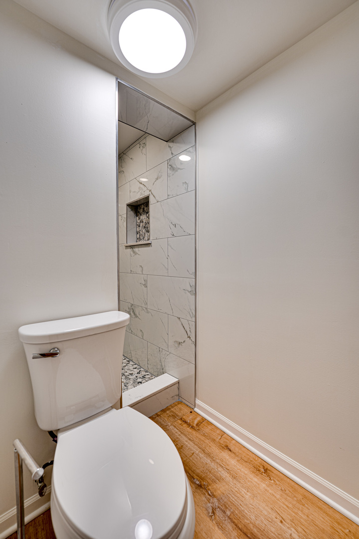 1015 Wilson Avenue, Wheaton, IL 60189