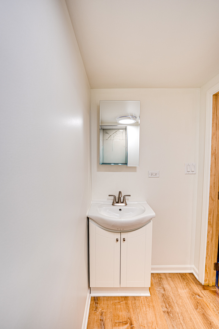 1015 Wilson Avenue, Wheaton, IL 60189