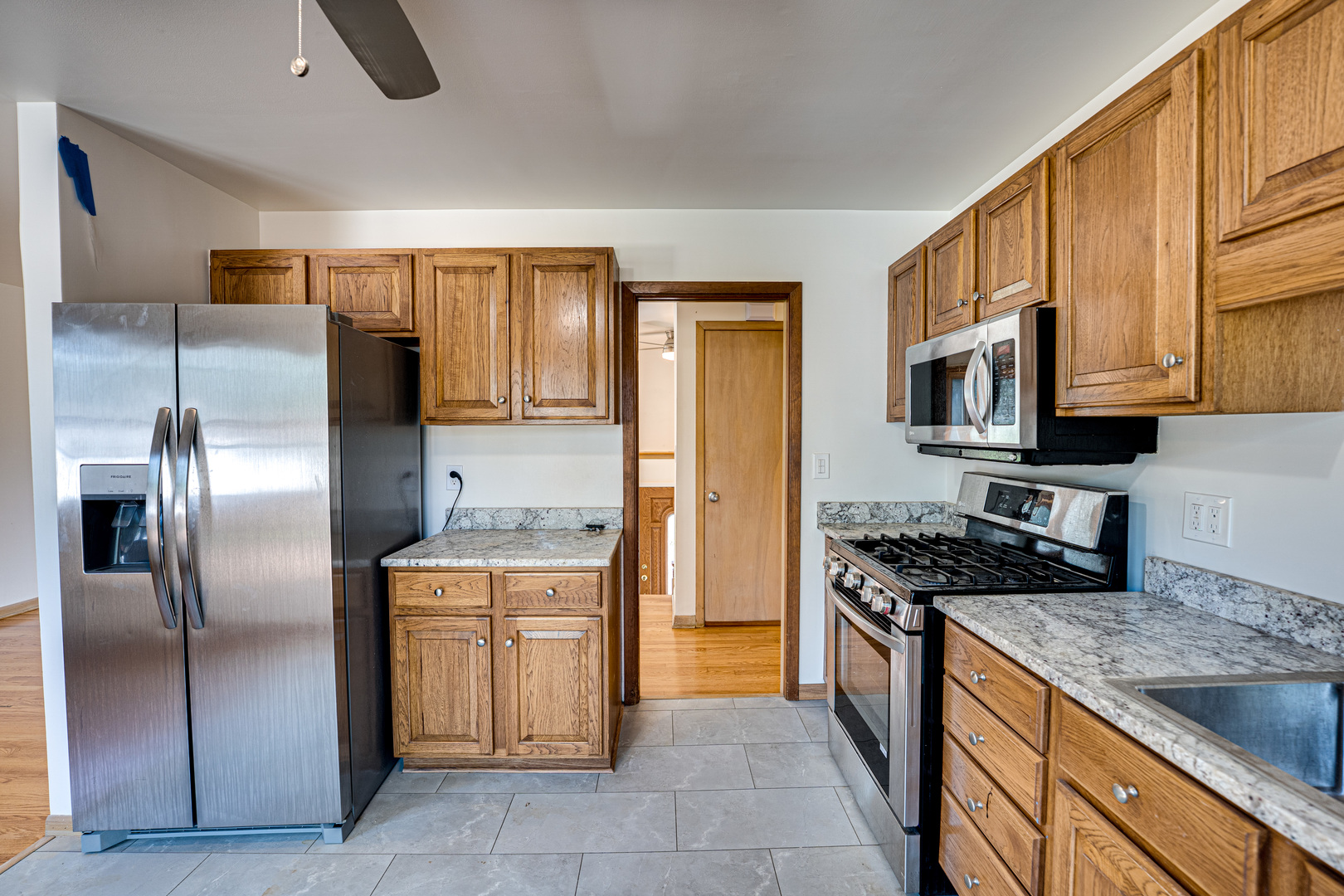 1015 Wilson Avenue, Wheaton, IL 60189