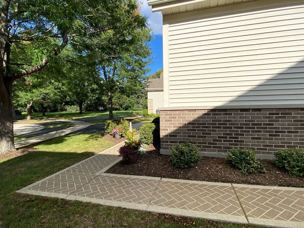 2175 Oleander Court, Aurora, IL 60502