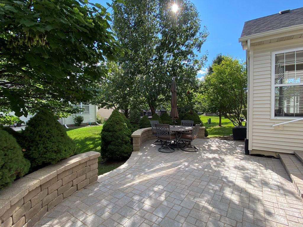 2175 Oleander Court, Aurora, IL 60502