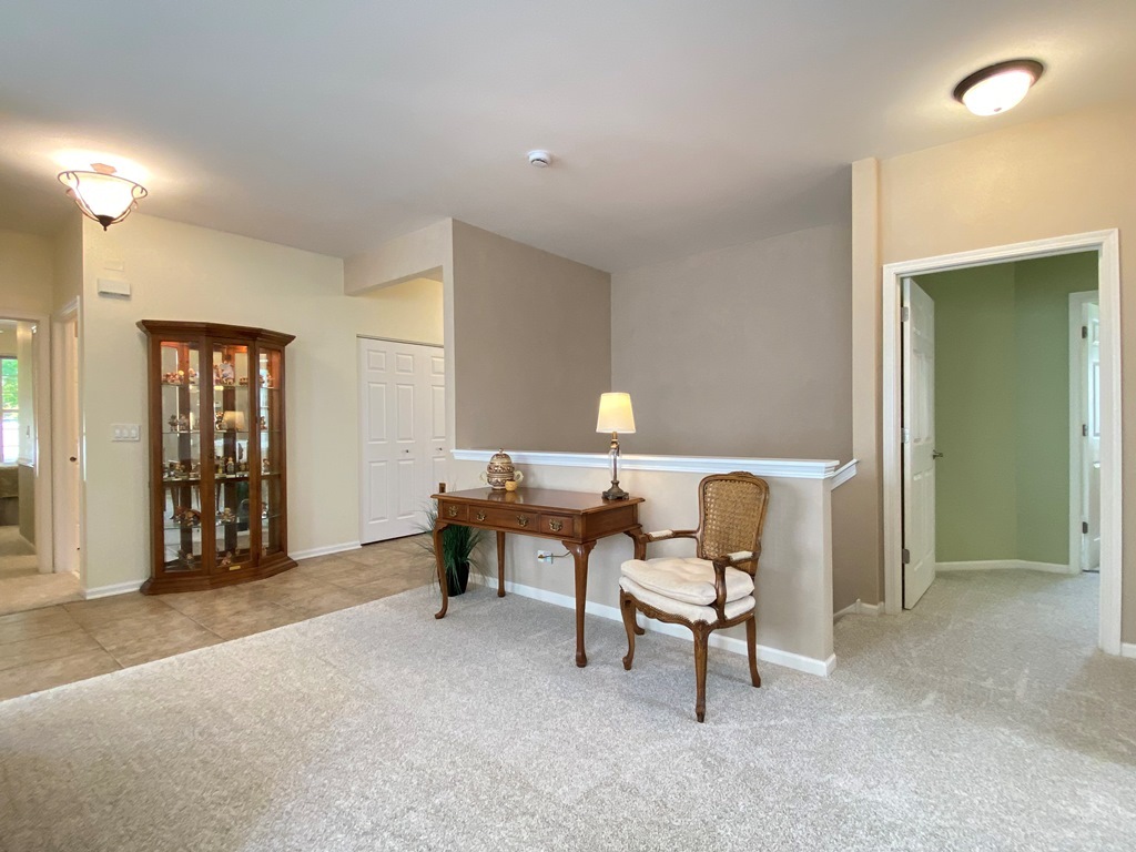 2175 Oleander Court, Aurora, IL 60502