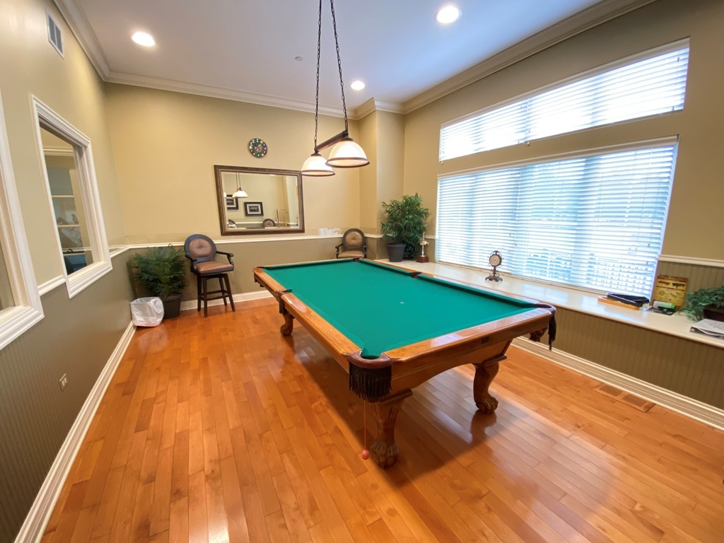 2175 Oleander Court, Aurora, IL 60502