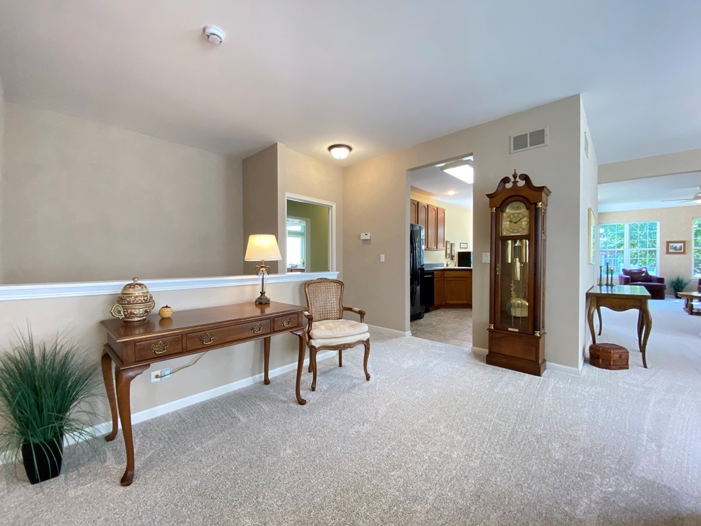 2175 Oleander Court, Aurora, IL 60502