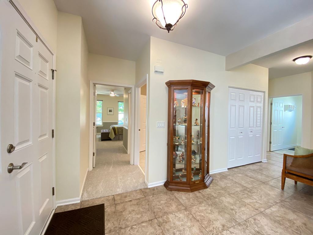 2175 Oleander Court, Aurora, IL 60502