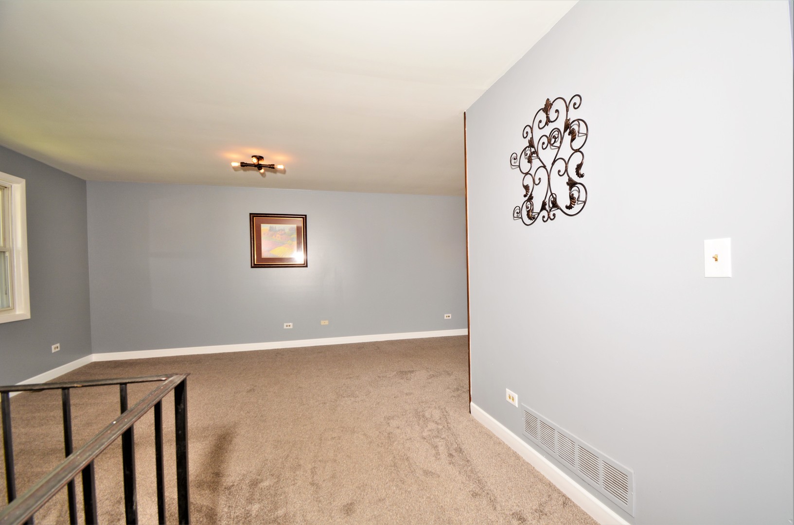 1126 Honeywood Drive, Westmont, IL 60559