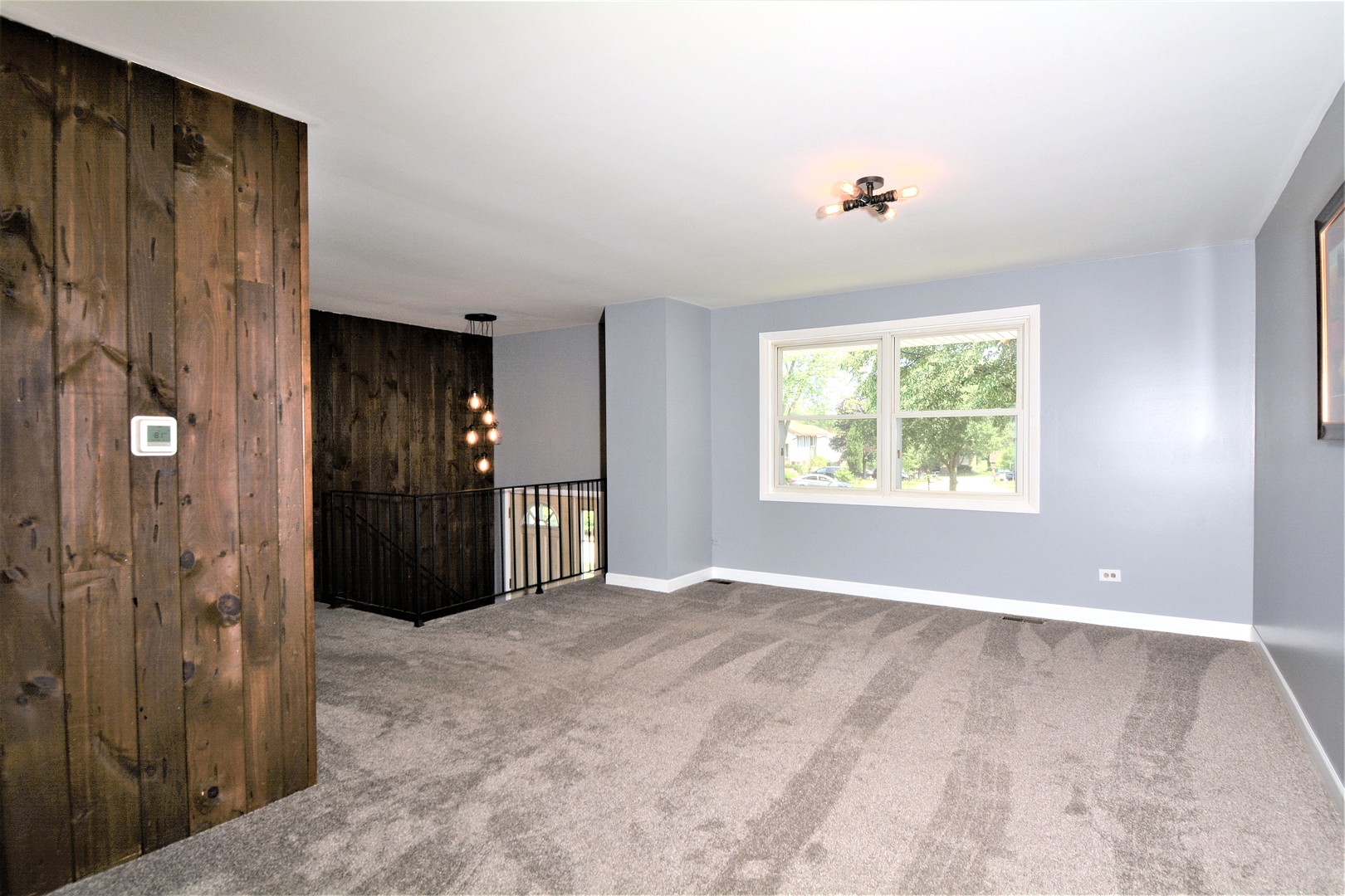 1126 Honeywood Drive, Westmont, IL 60559