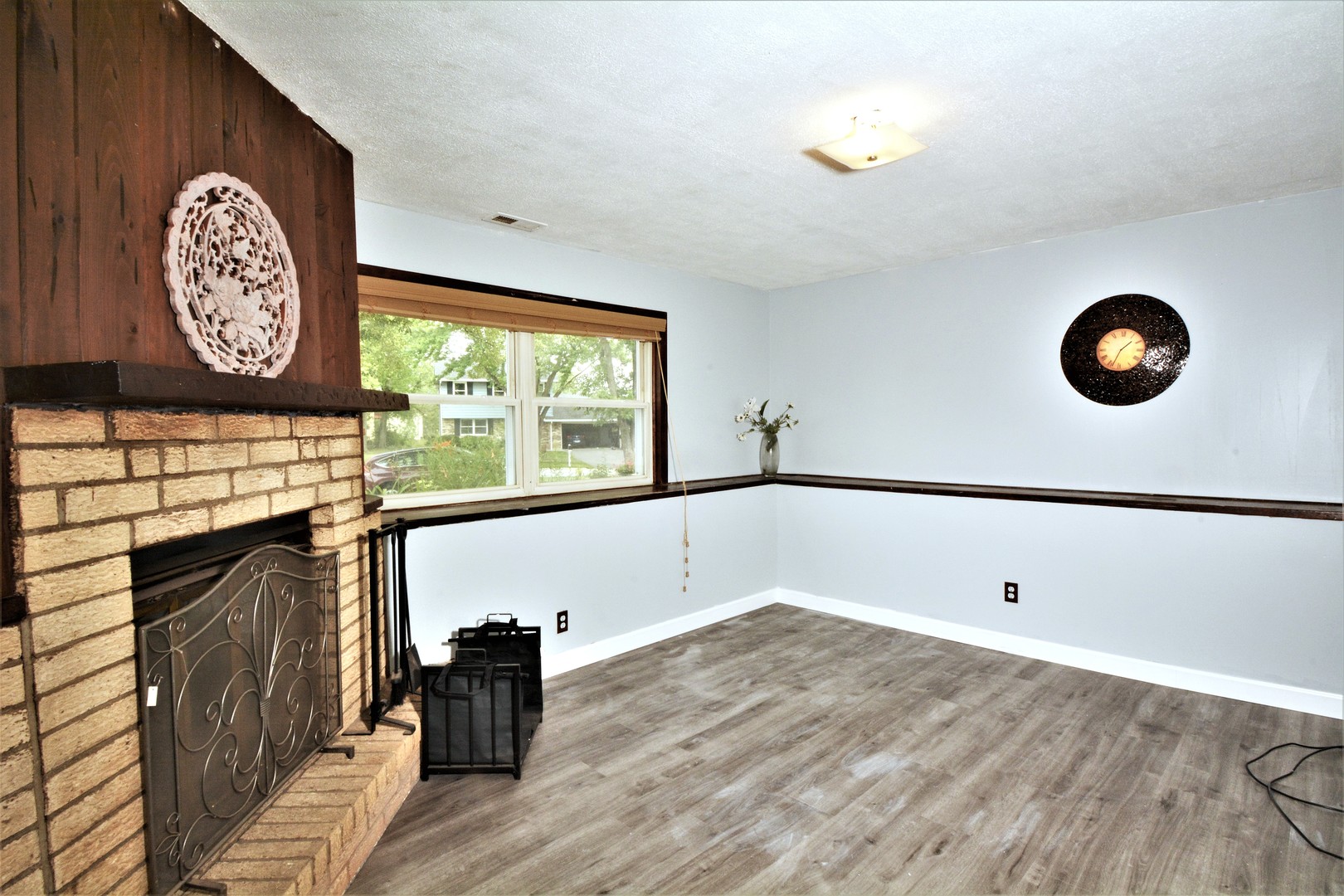 1126 Honeywood Drive, Westmont, IL 60559