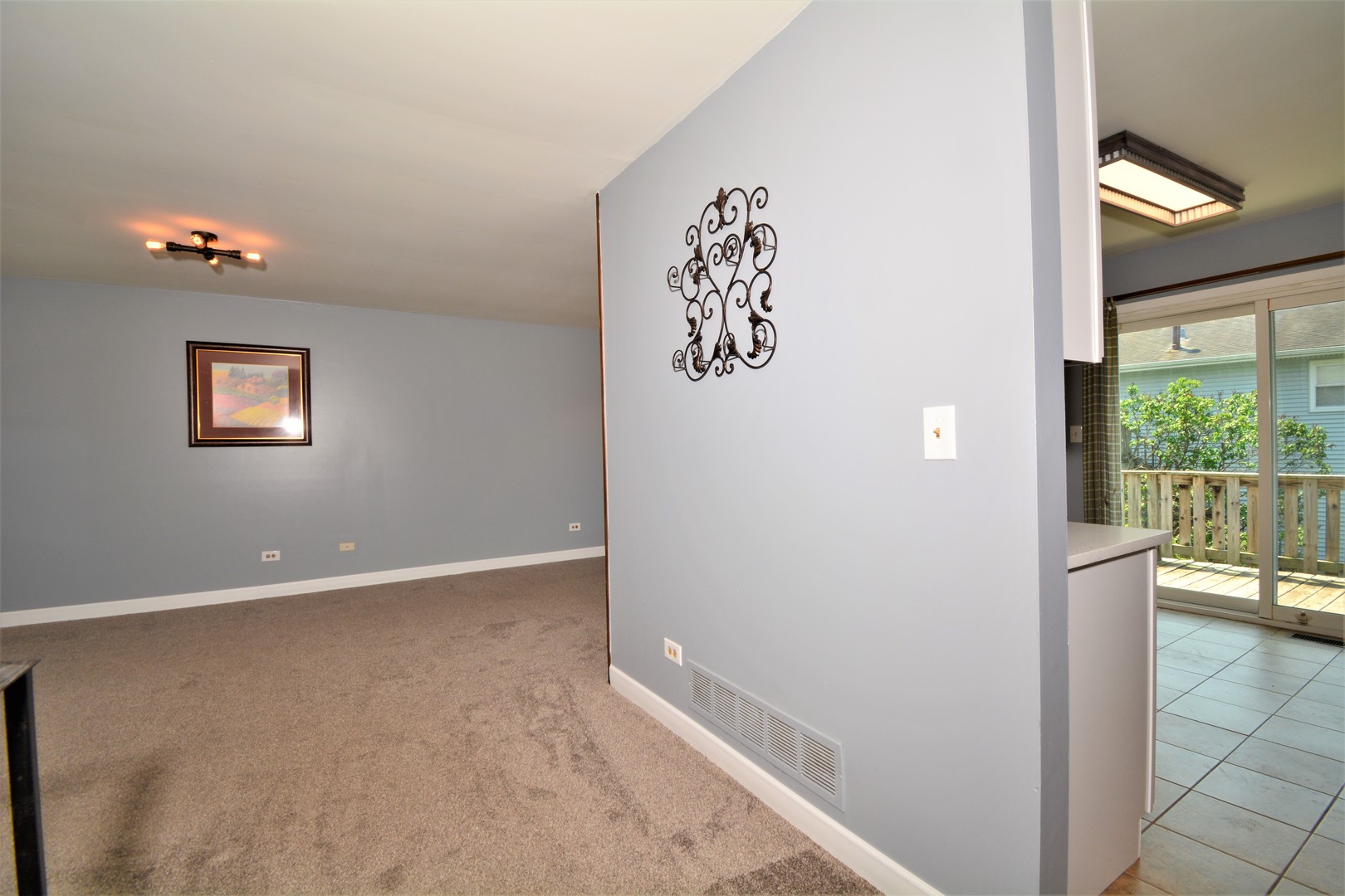 1126 Honeywood Drive, Westmont, IL 60559