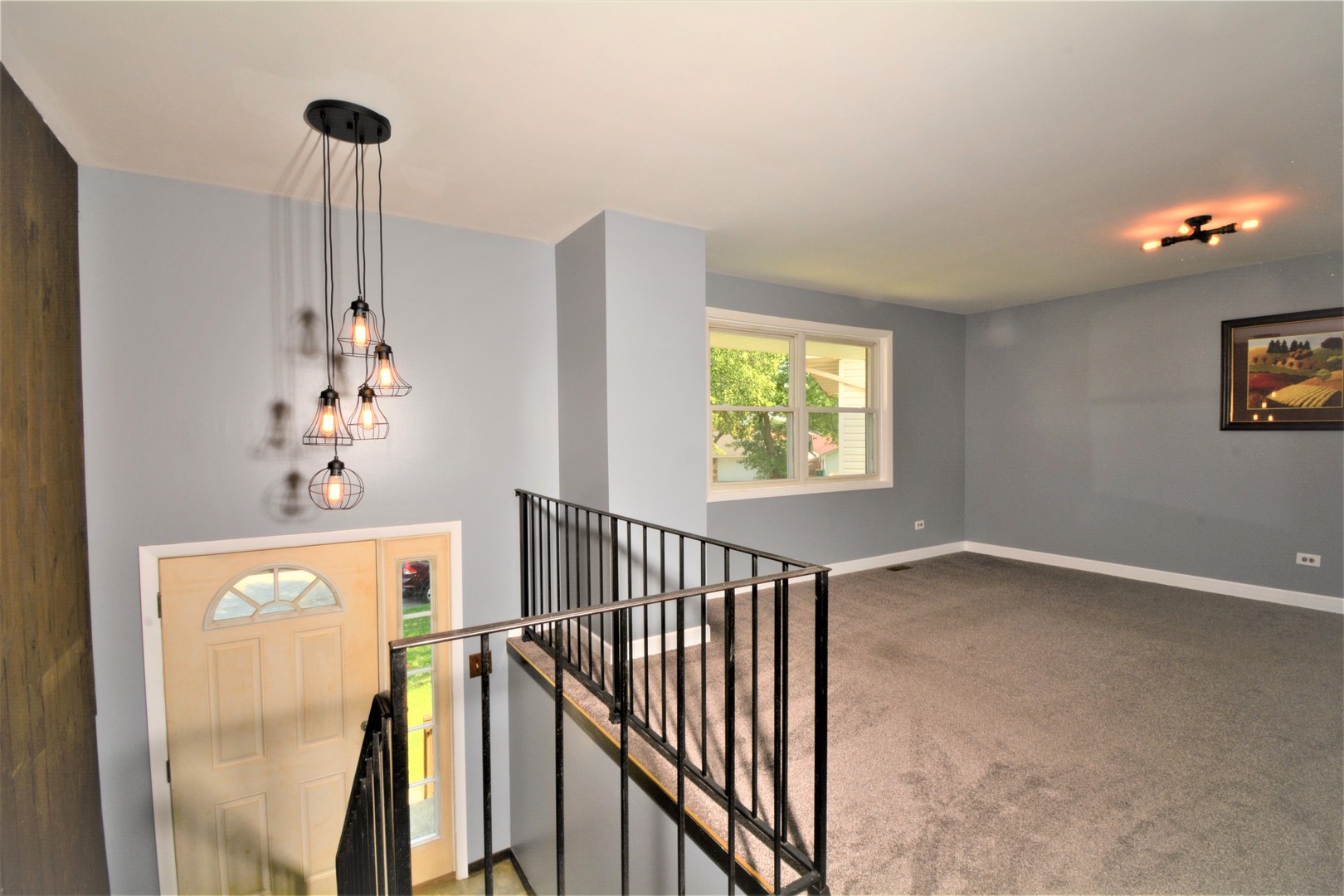 1126 Honeywood Drive, Westmont, IL 60559