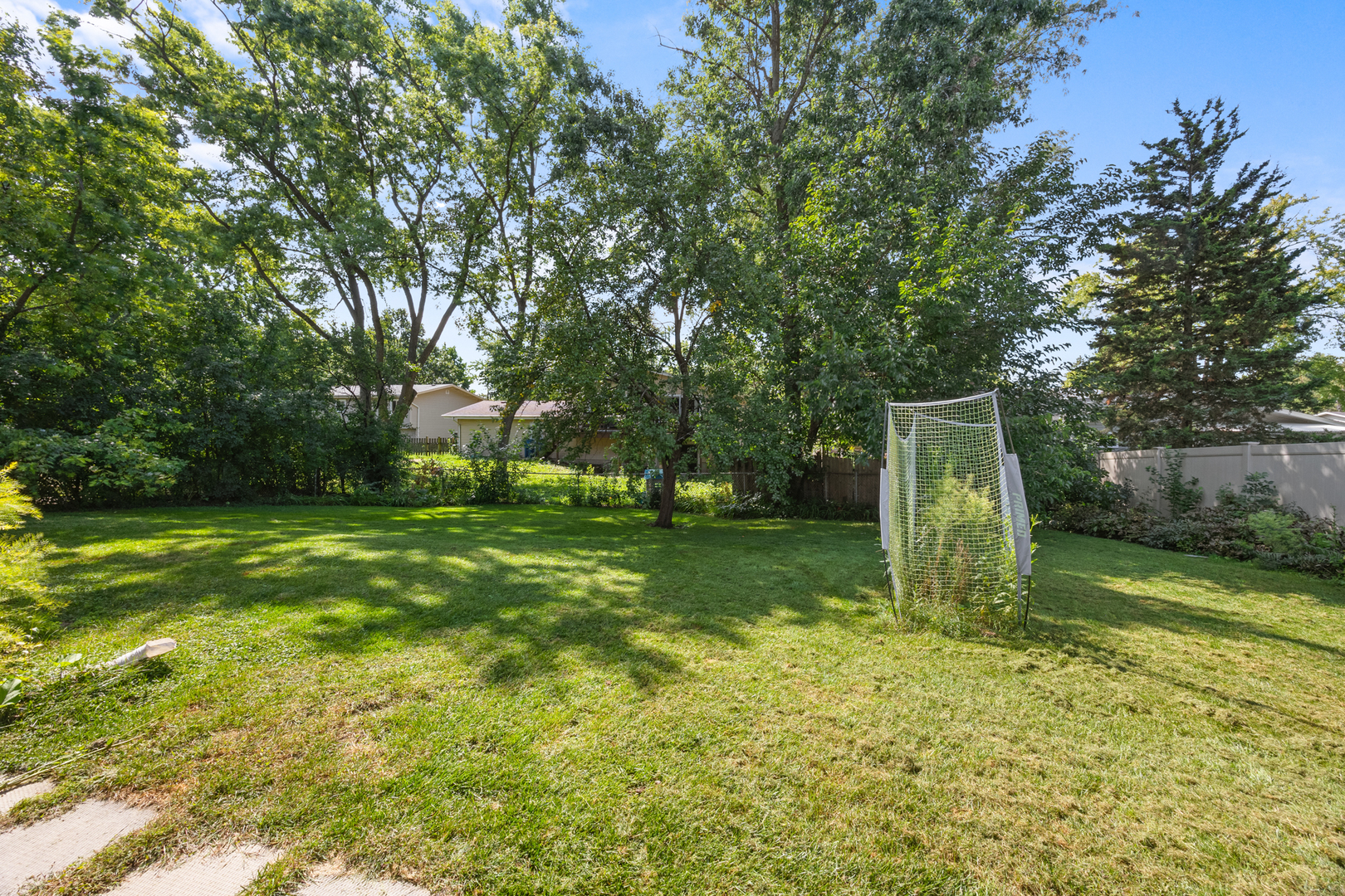 573 Maple Avenue, Lisle, IL 60532