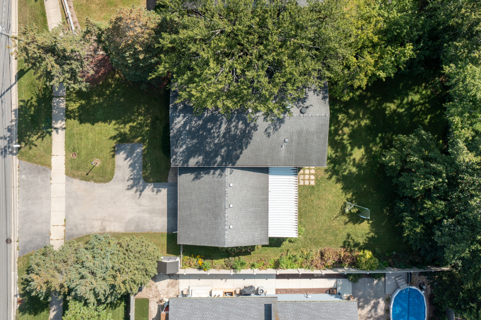 573 Maple Avenue, Lisle, IL 60532
