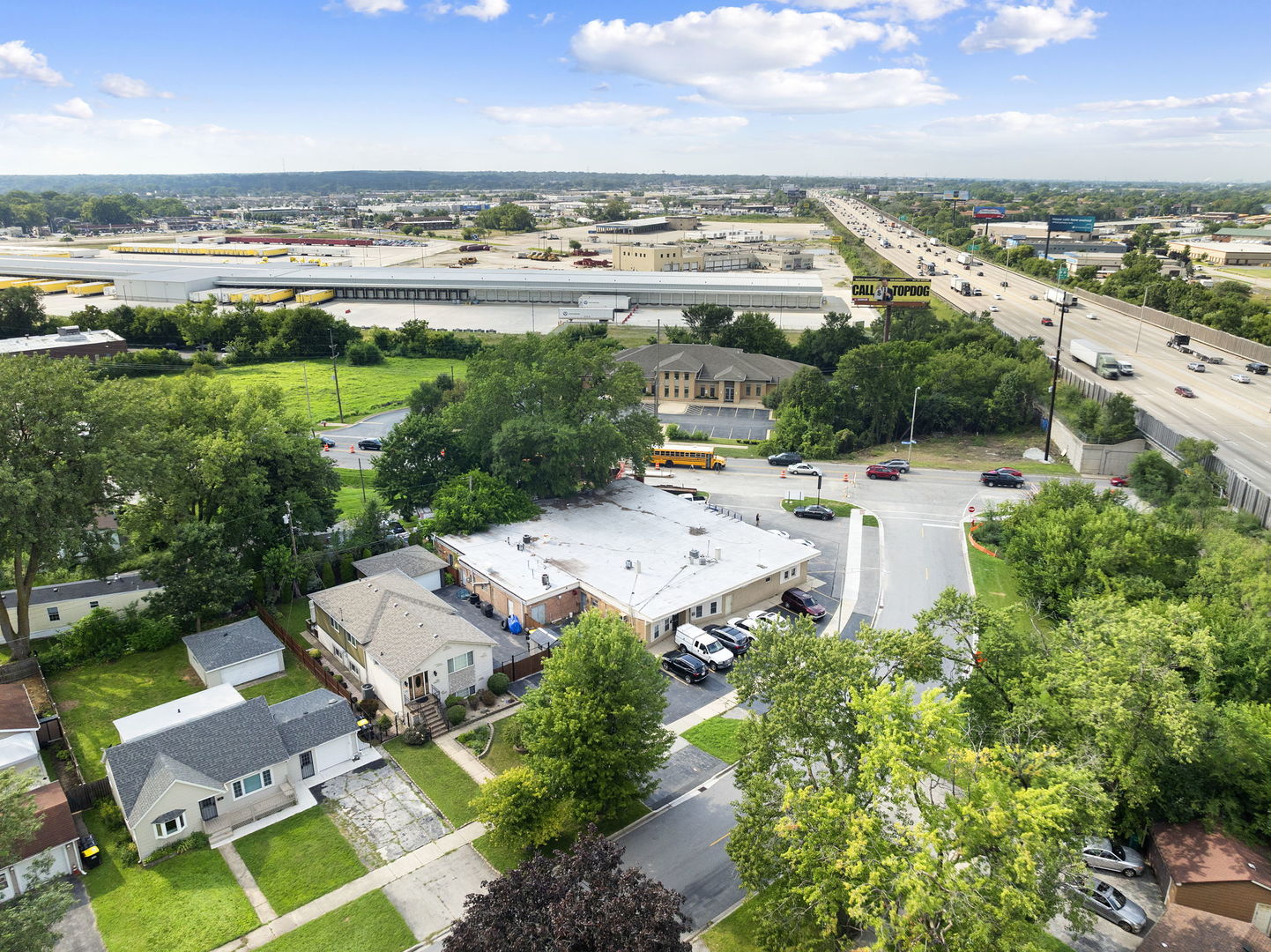 10341 Southwest Highway, Chicago Ridge, IL 60415