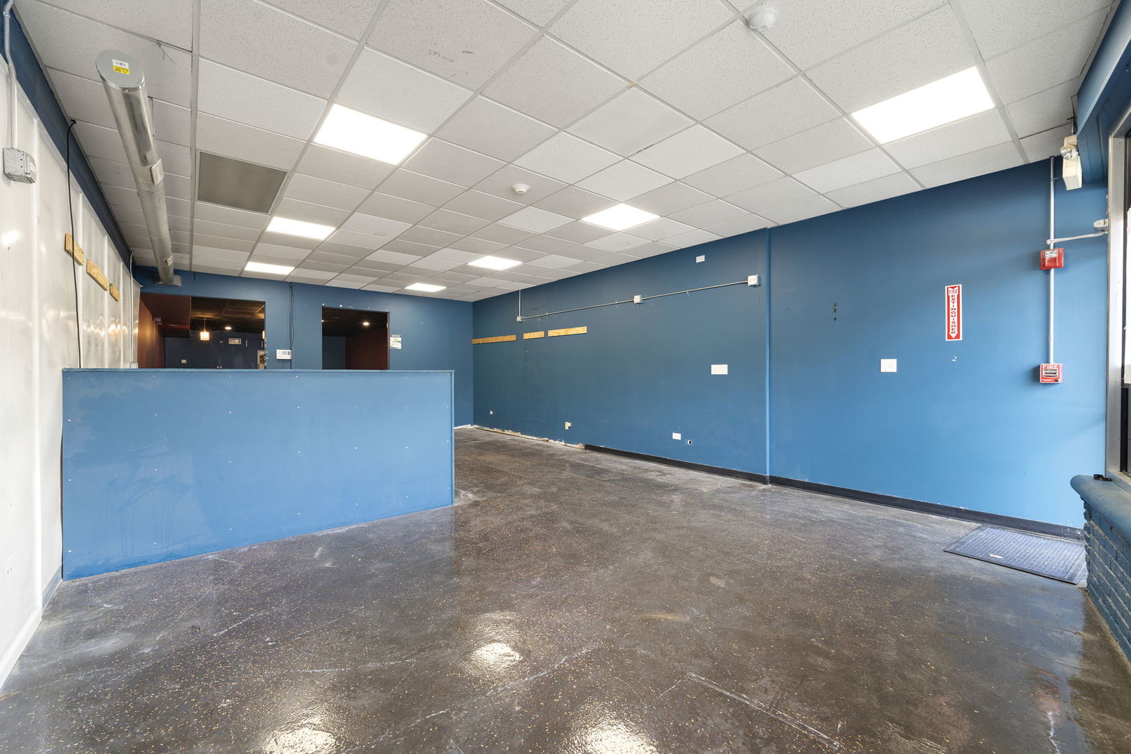 10341 Southwest Highway, Chicago Ridge, IL 60415
