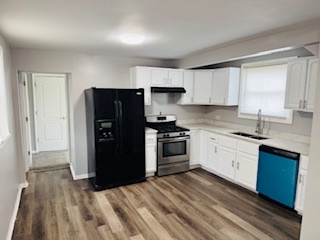 1807 Horeb Avenue, Zion, IL 60099