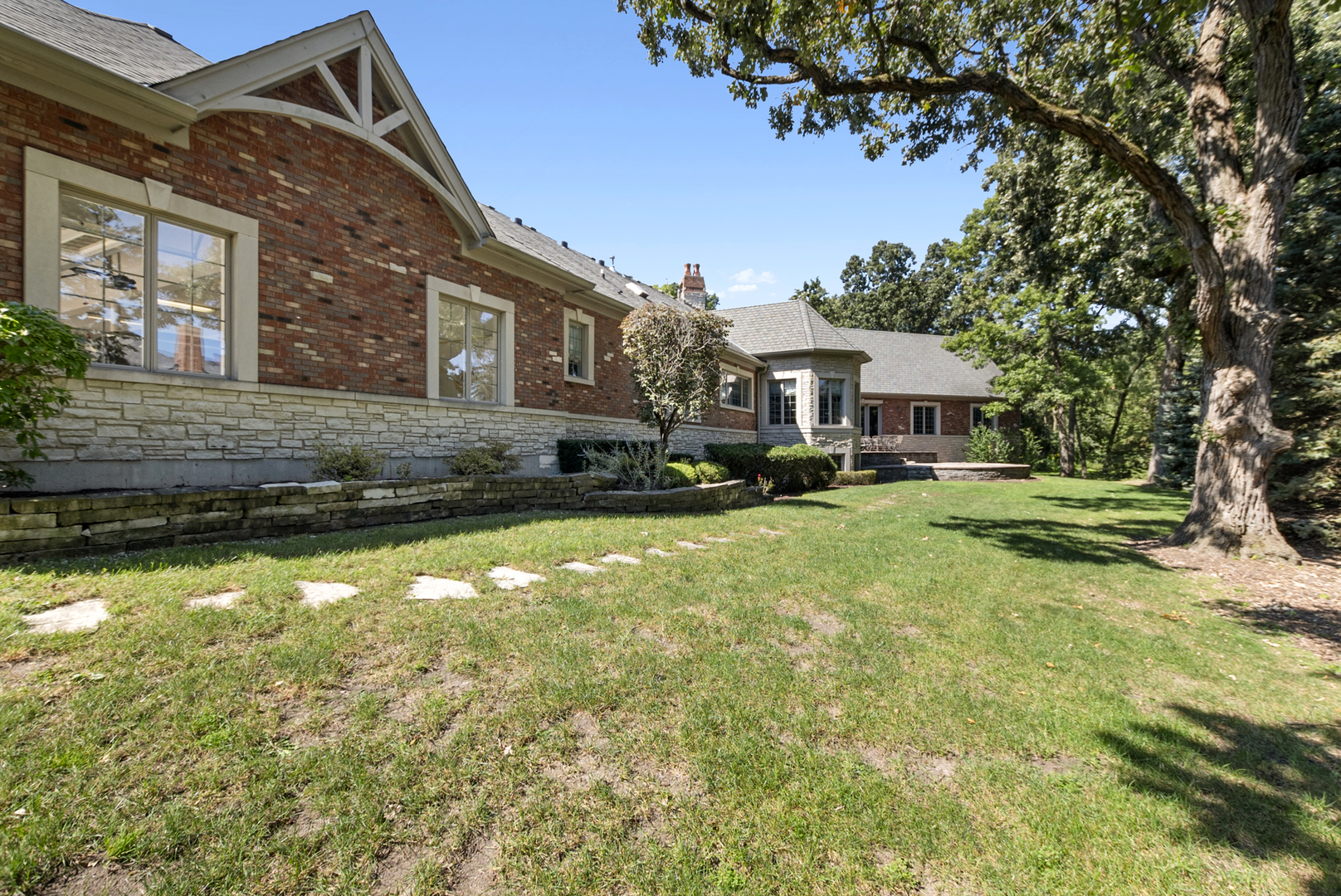 50 Elizabeth Lane, Palos Park, IL 60464