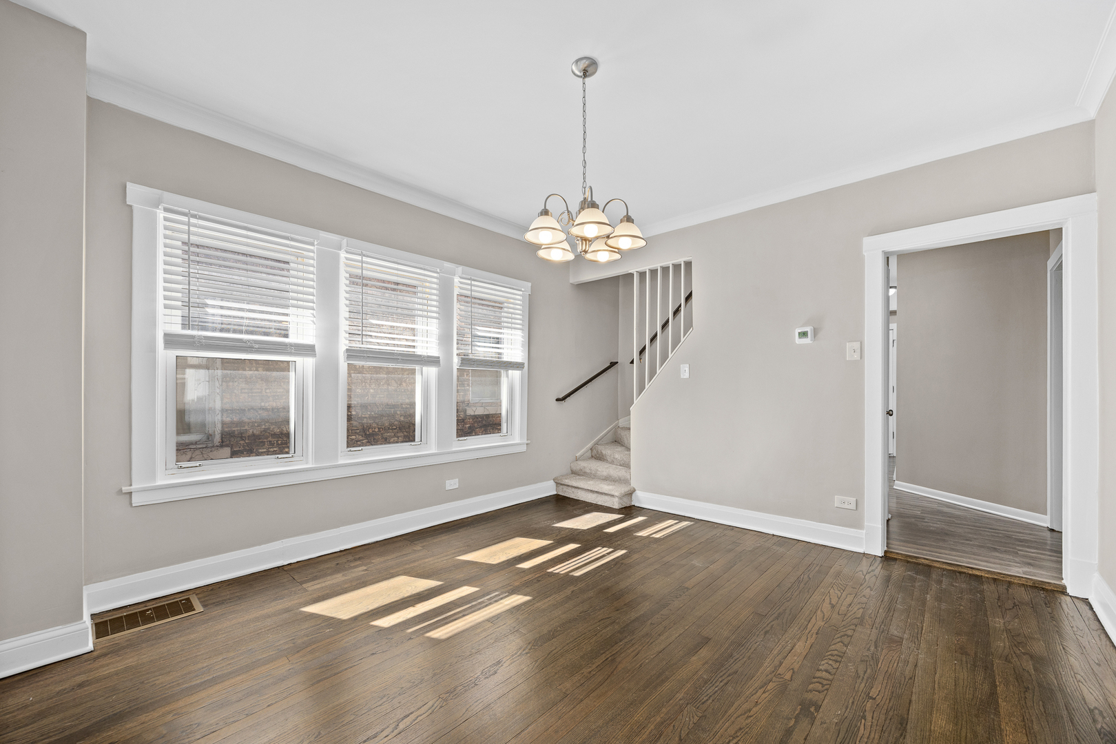 6535 26th Place, Berwyn, IL 60402