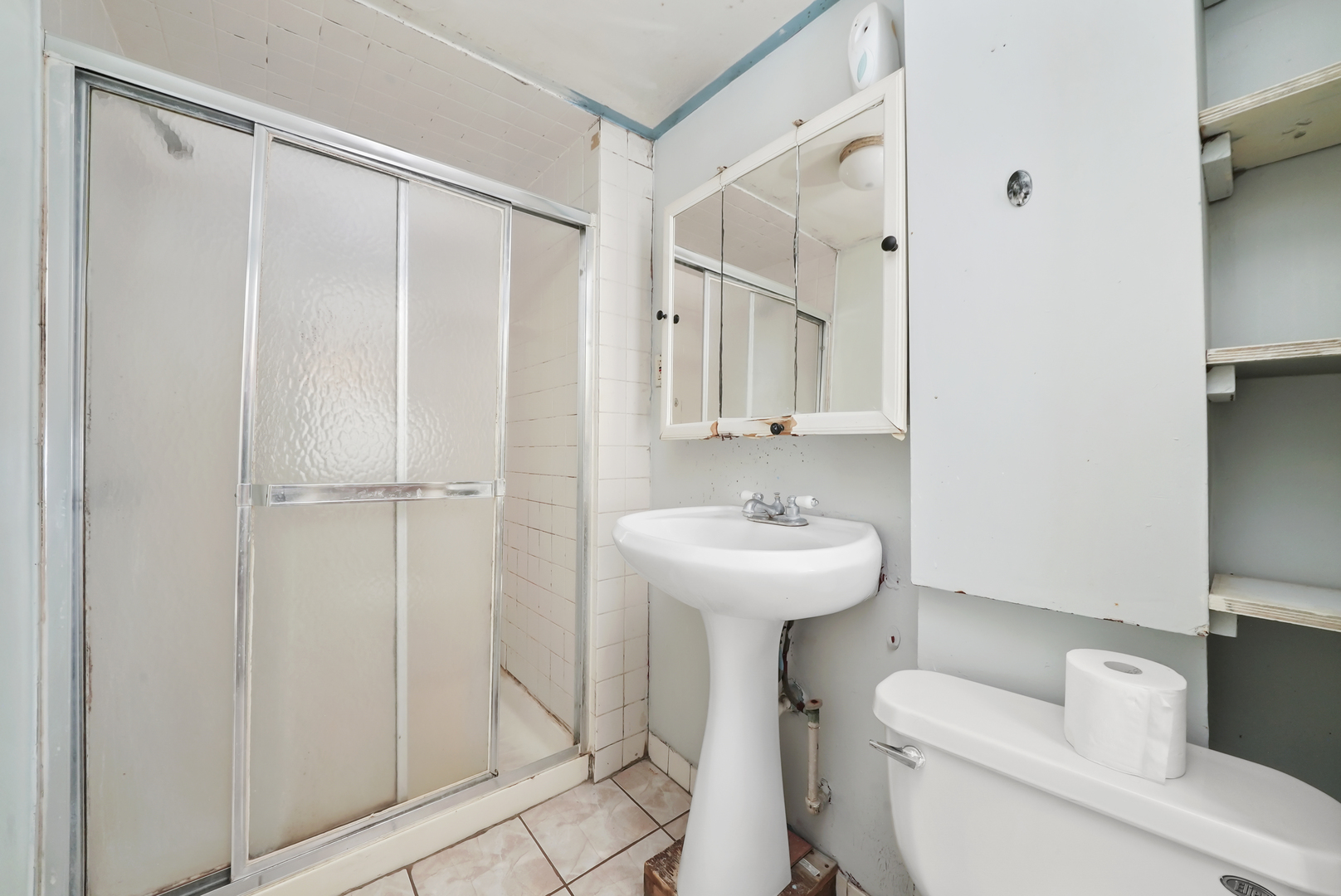 2900 W 25TH Place, Chicago, IL 60623