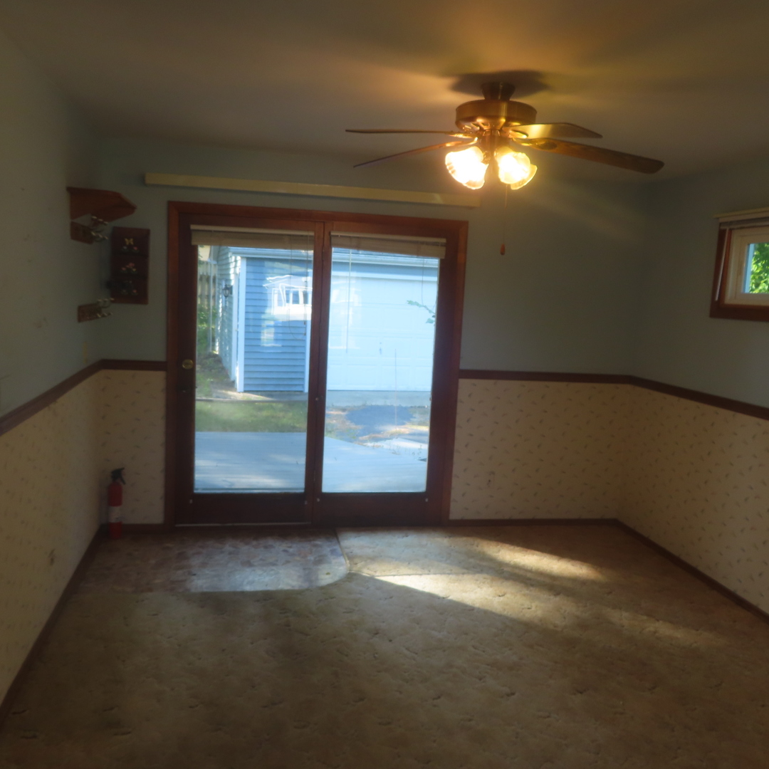 18325 W Lakeview Terrace, Gurnee, IL 60031