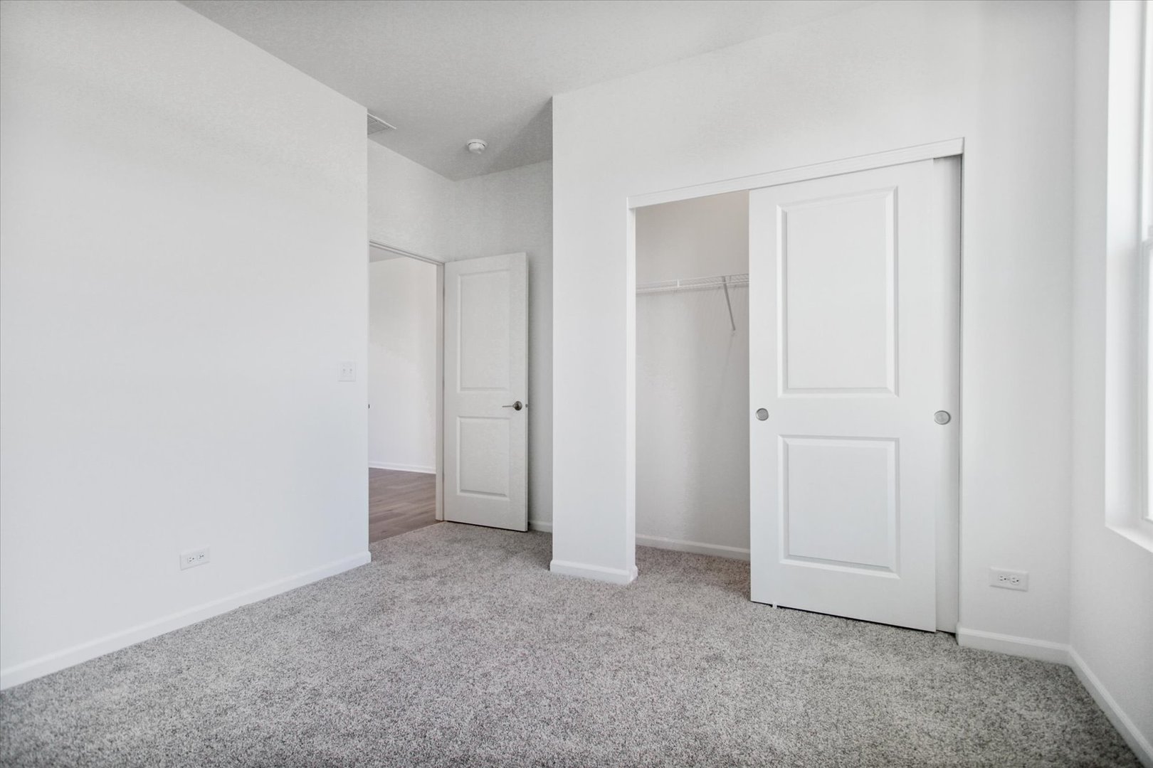 309 Dennis Lane, Oswego, IL 60543