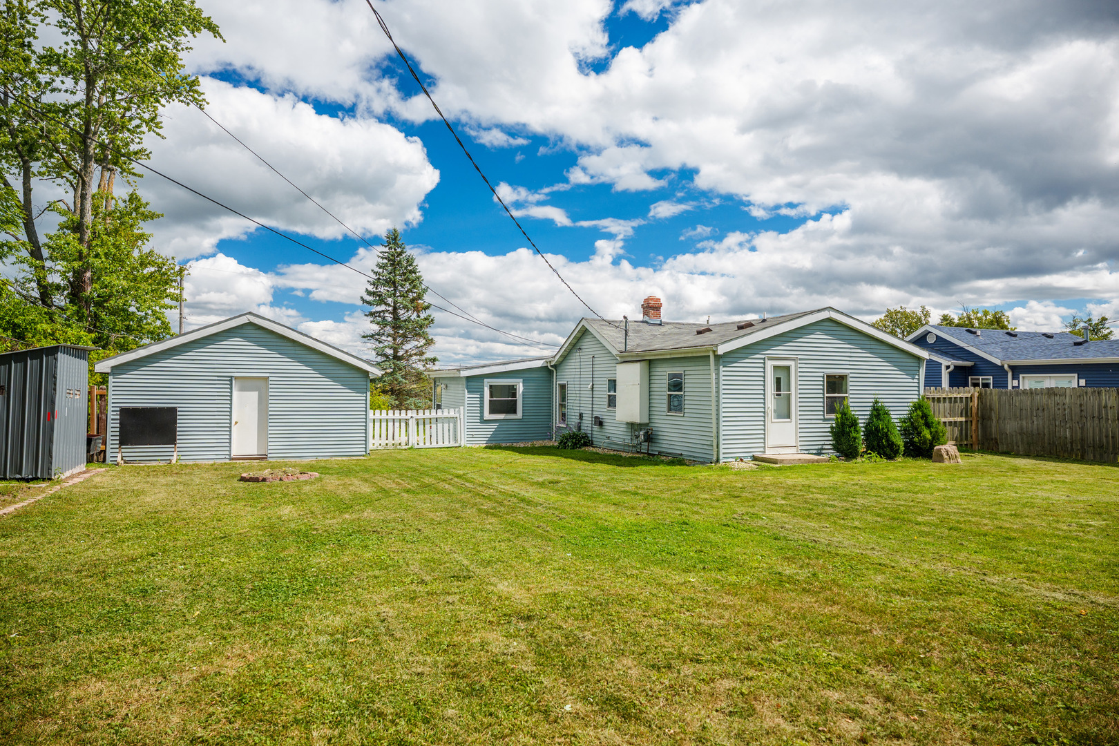 11420 286th Avenue, Trevor, WI 53179