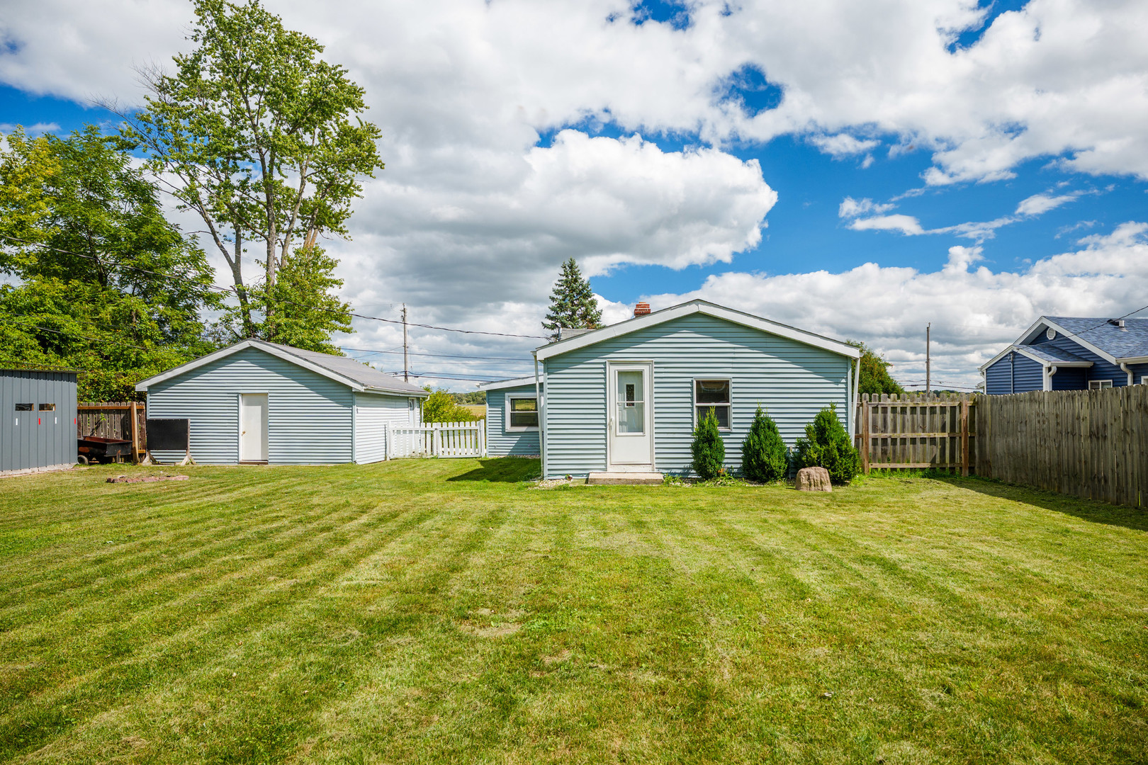 11420 286th Avenue, Trevor, WI 53179