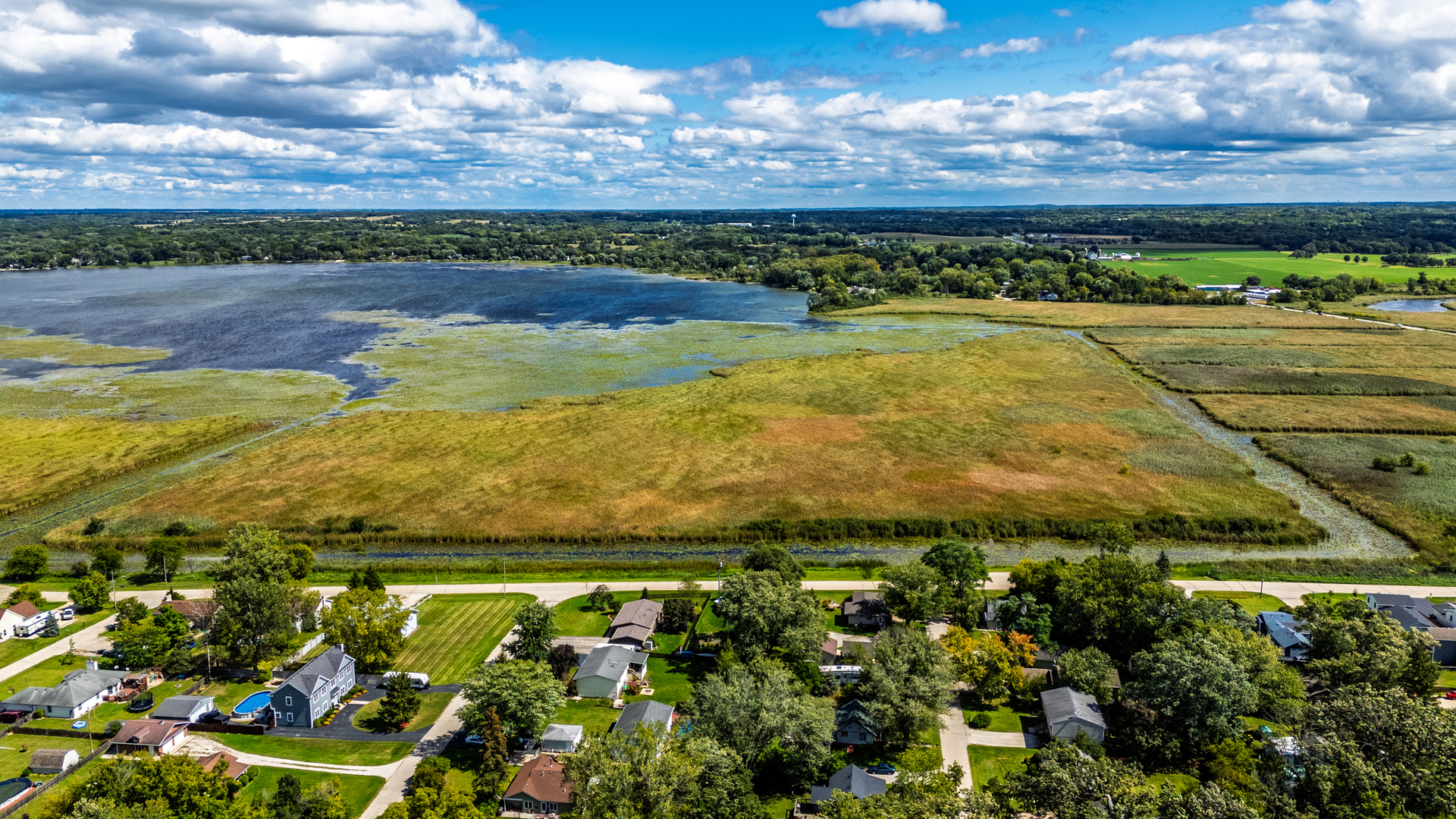 11420 286th Avenue, Trevor, WI 53179