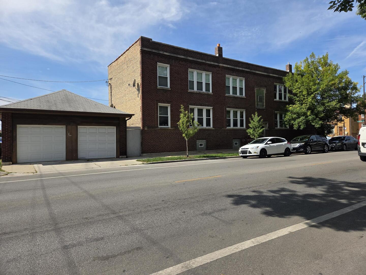3920 N Austin Avenue, Chicago, IL 60634