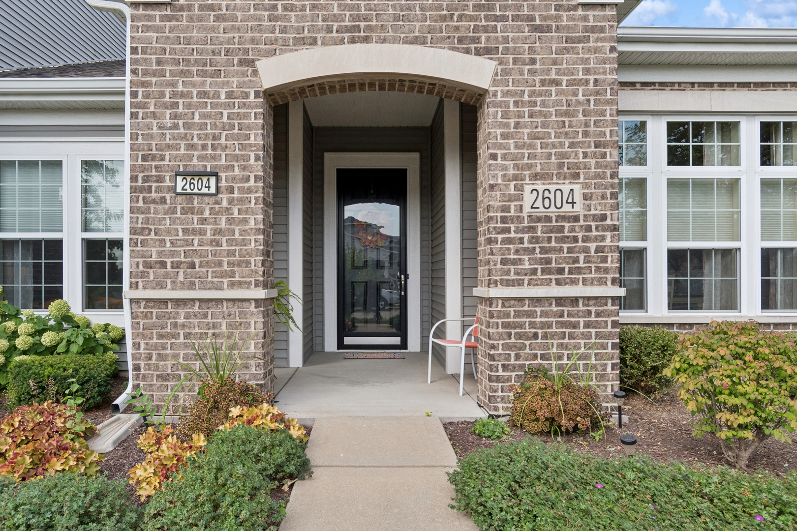 2604 Avondale Circle #4492, Naperville, IL 60564