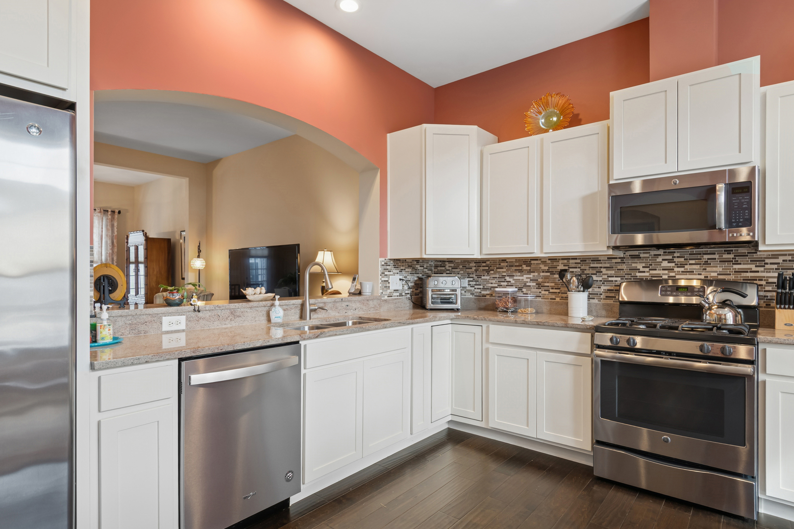 2604 Avondale Circle #4492, Naperville, IL 60564