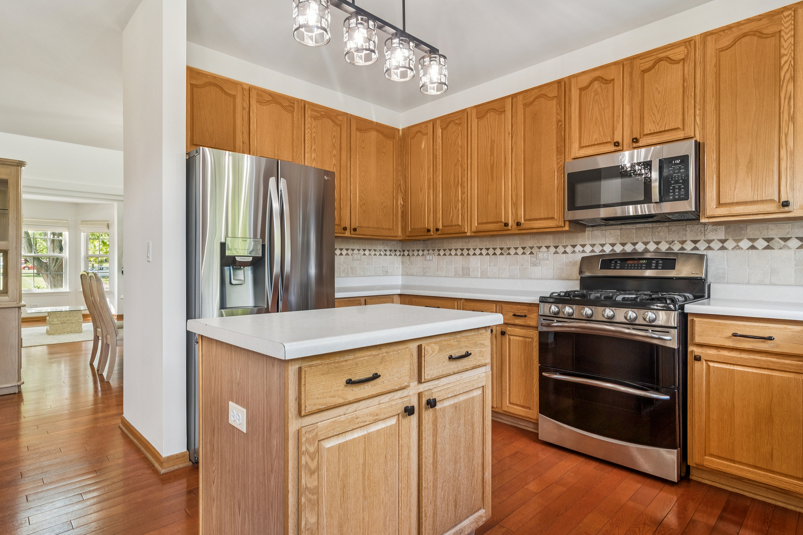 632 E Delgado Drive, Palatine, IL 60074