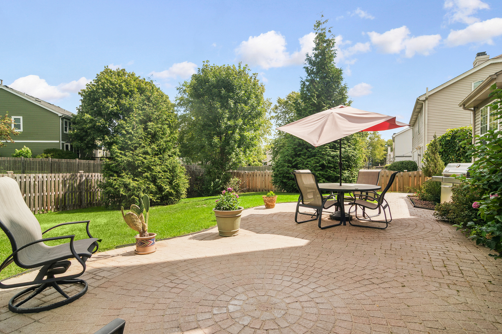632 E Delgado Drive, Palatine, IL 60074