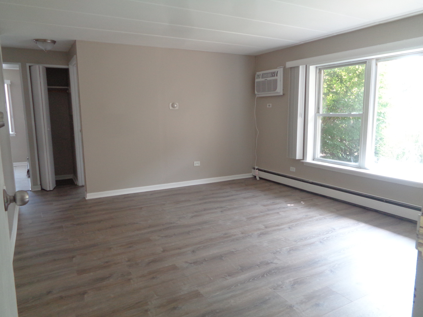 10805 S Lloyd Drive #3, Worth, IL 60482