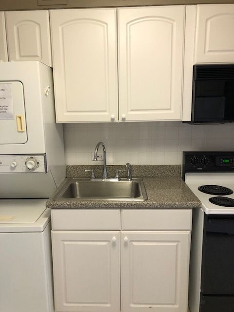 601 E 32nd Street #1008, Chicago, IL 60616