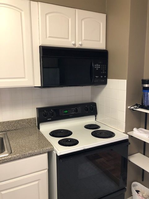 601 E 32nd Street #1008, Chicago, IL 60616