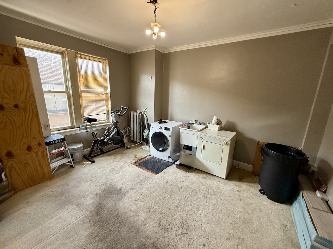 2666 E 73rd Street #4W, Chicago, IL 60649