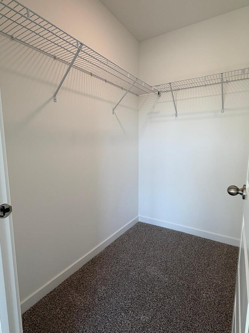 2167 Yellowstone Boulevard, Mundelein, IL 60060